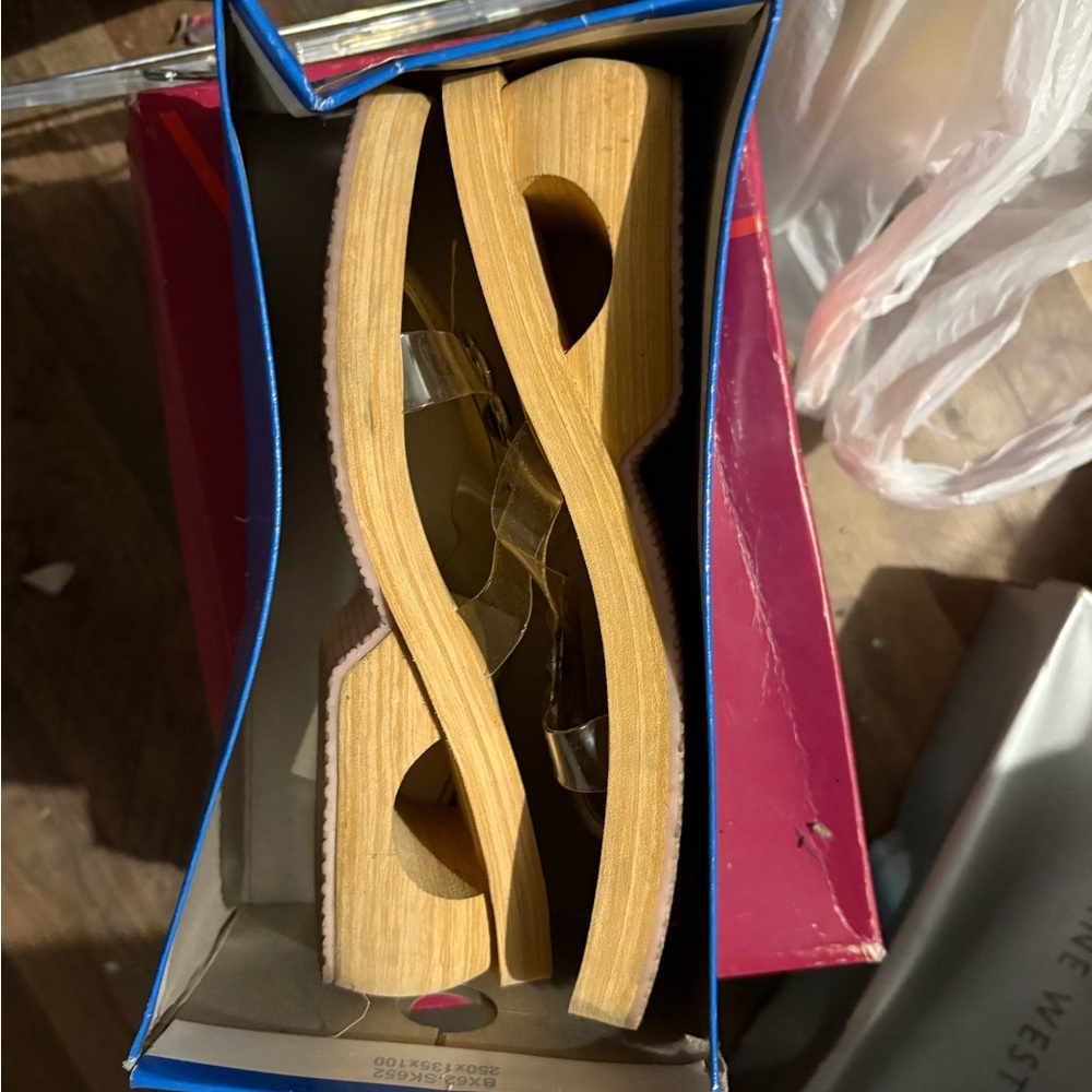 Stylish Women's Sandals with Clear Straps